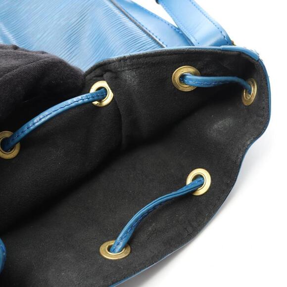 LOUIS VUITTON Blue Leather Shoulder Bag - Picture 8 of 9